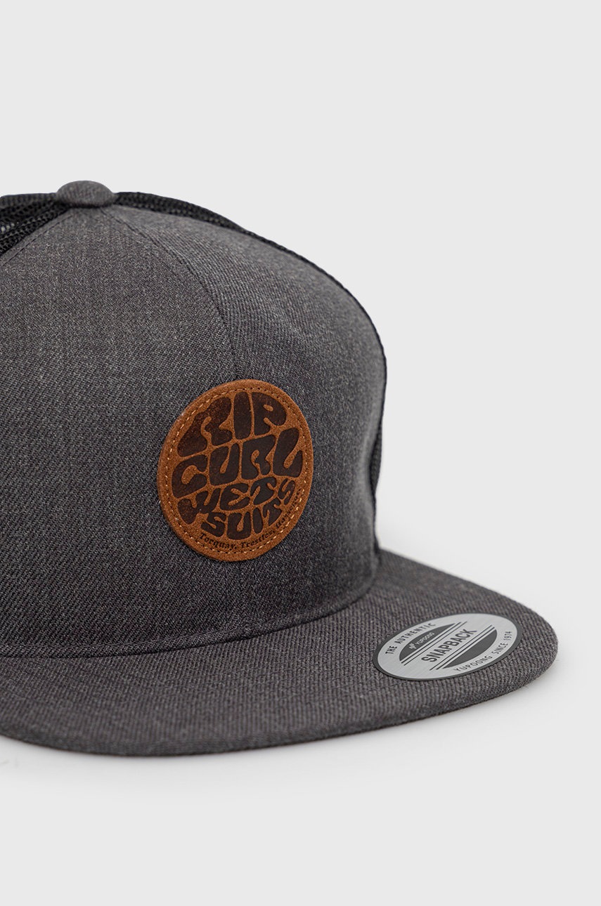 

Шапка Rip Curl цвет чёрный с аппликацией