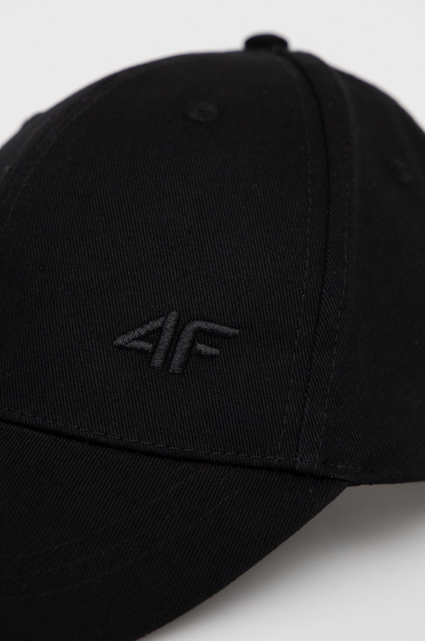 

Бавовняна кепка 4F колір чорний гладка