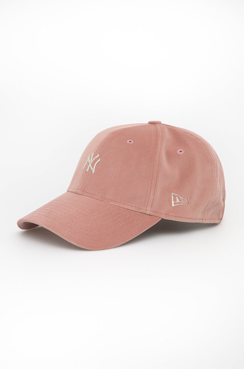 

Шапка New Era в розово с изчистен дизайн, Розов