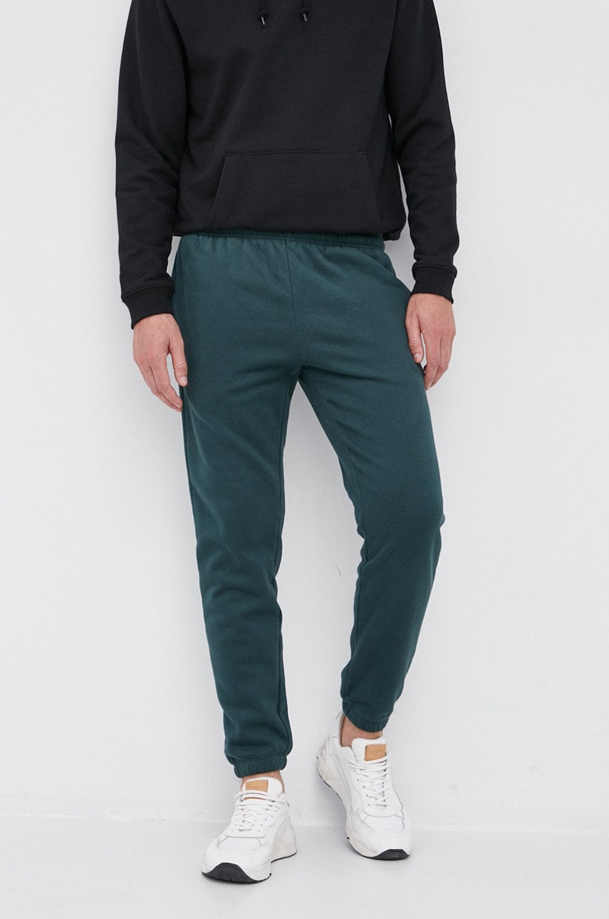 Gap pantaloni bărbați, culoarea verde