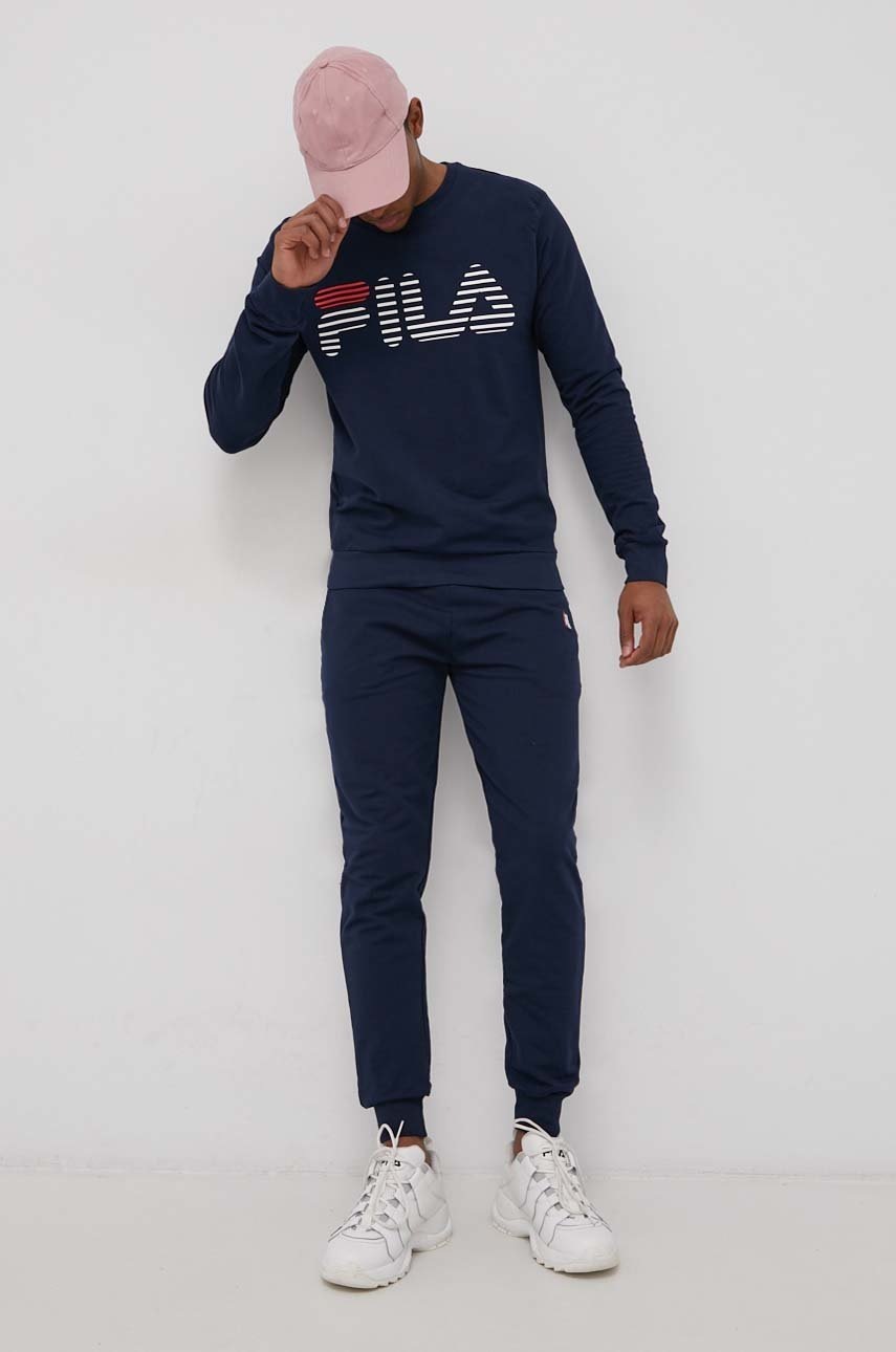 

Анцуг Fila мъжки в тъмносиньо, Тъмносин