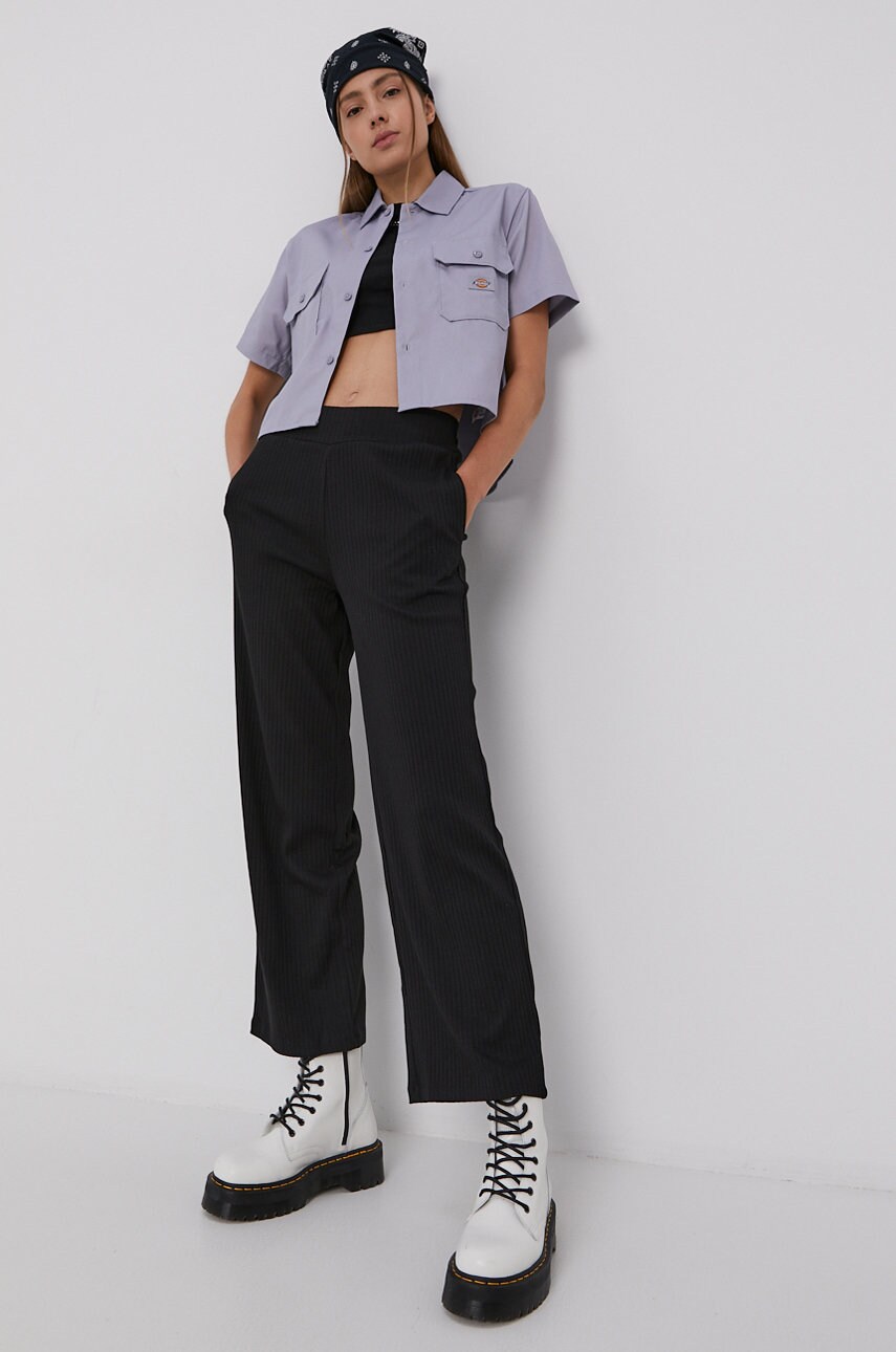 

Сорочка Dickies жіноча колір рожевий regular класичний комір