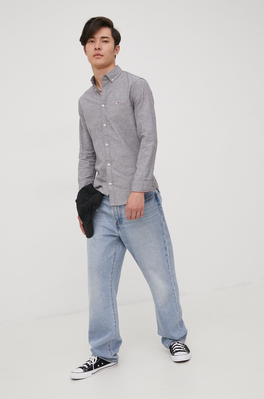 

Рубашка Tommy Jeans мужская цвет чёрный regular воротник button-down