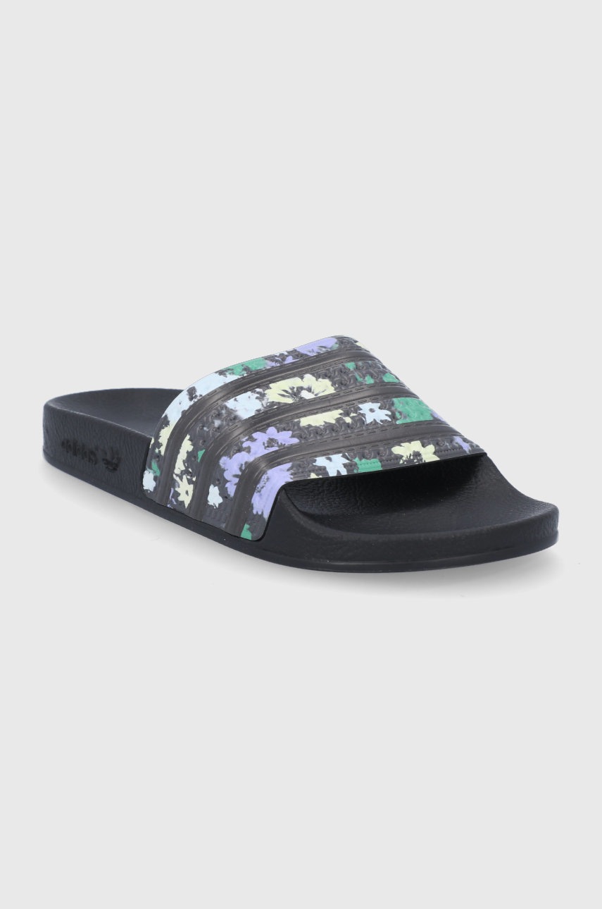 

Шлепанцы adidas Originals женские цвет чёрный