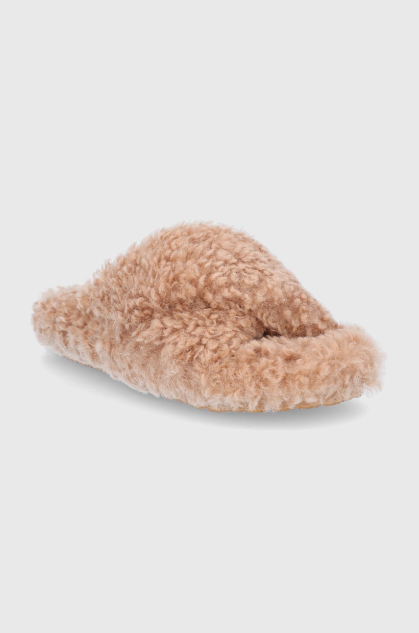 

Тапки Steve Madden Pillow цвет бежевый