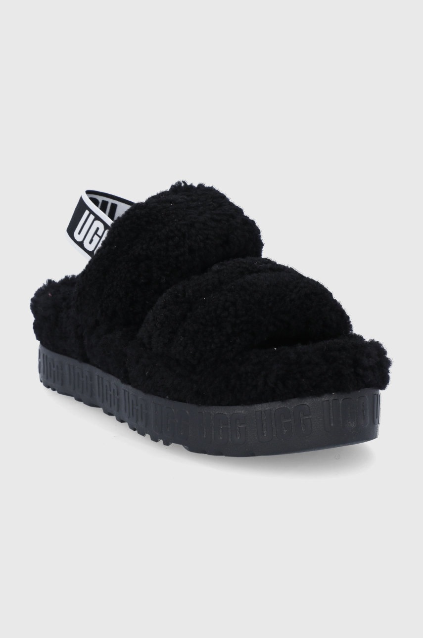 

Шерстяные тапочки UGG цвет чёрный
