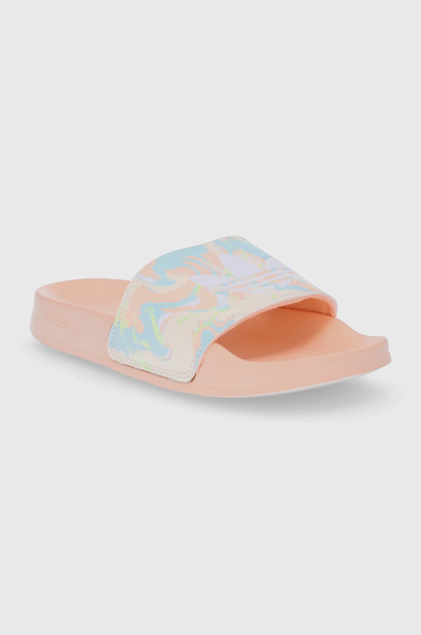 

Детские шлепанцы adidas Originals Adilette H03912 цвет оранжевый