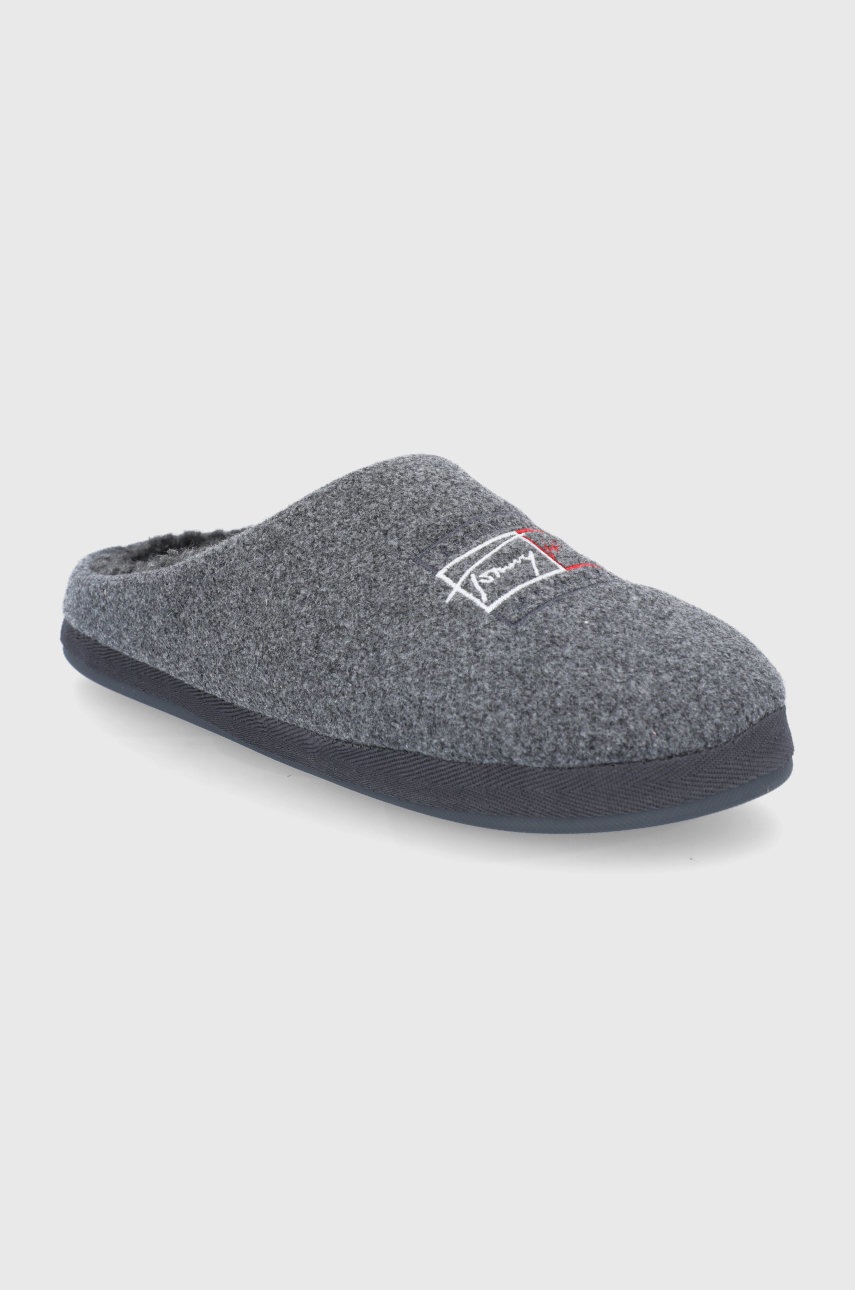 

Тапочки Tommy Hilfiger колір сірий