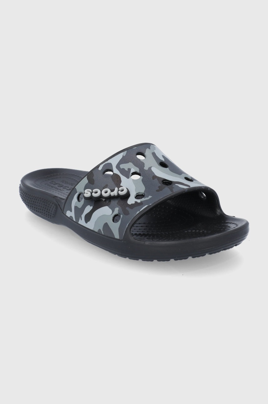 

Шлепанцы Crocs цвет чёрный