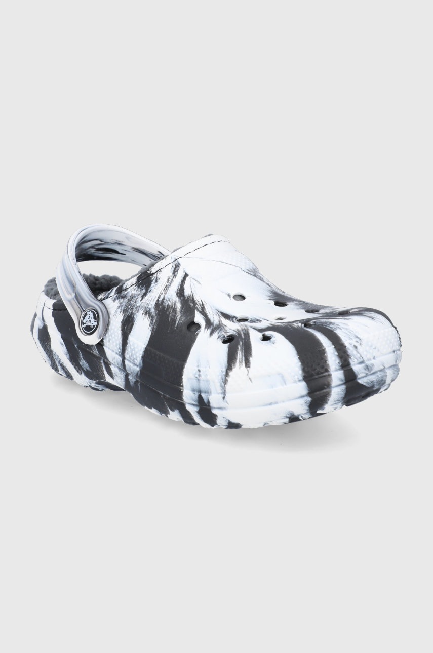 

Шльопанці Crocs колір чорний
