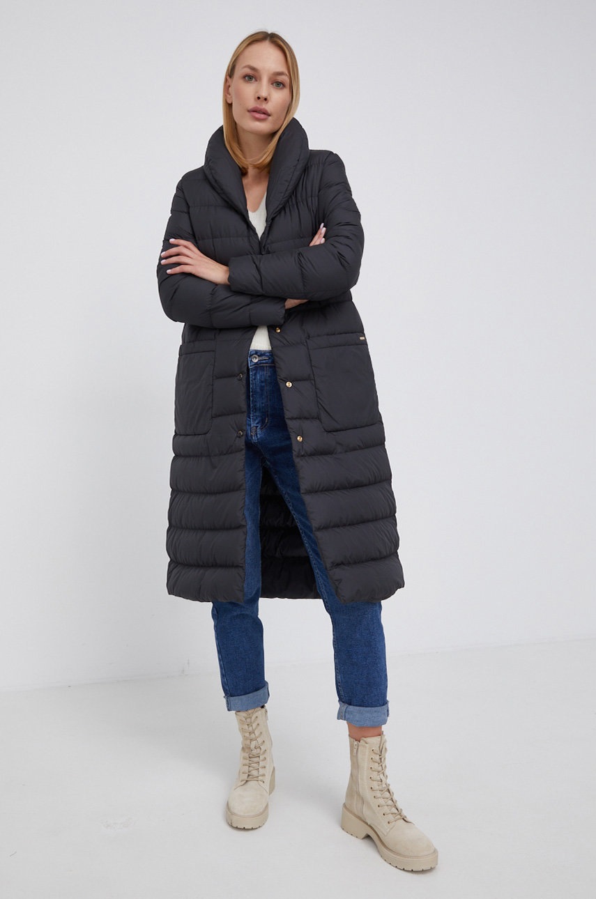 

Пуховая куртка Woolrich женская цвет чёрный зимняя