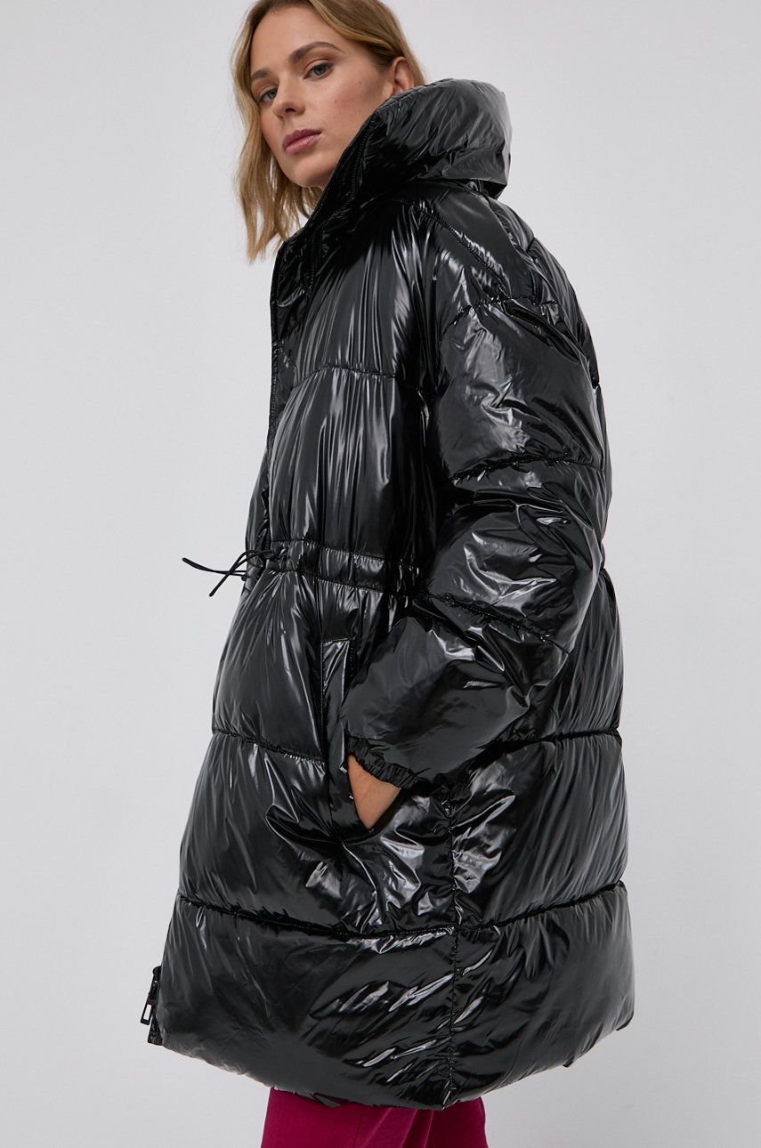 Hugo Geacă femei, culoarea negru, de iarnă imagine reduceri black friday 2021 answear.ro