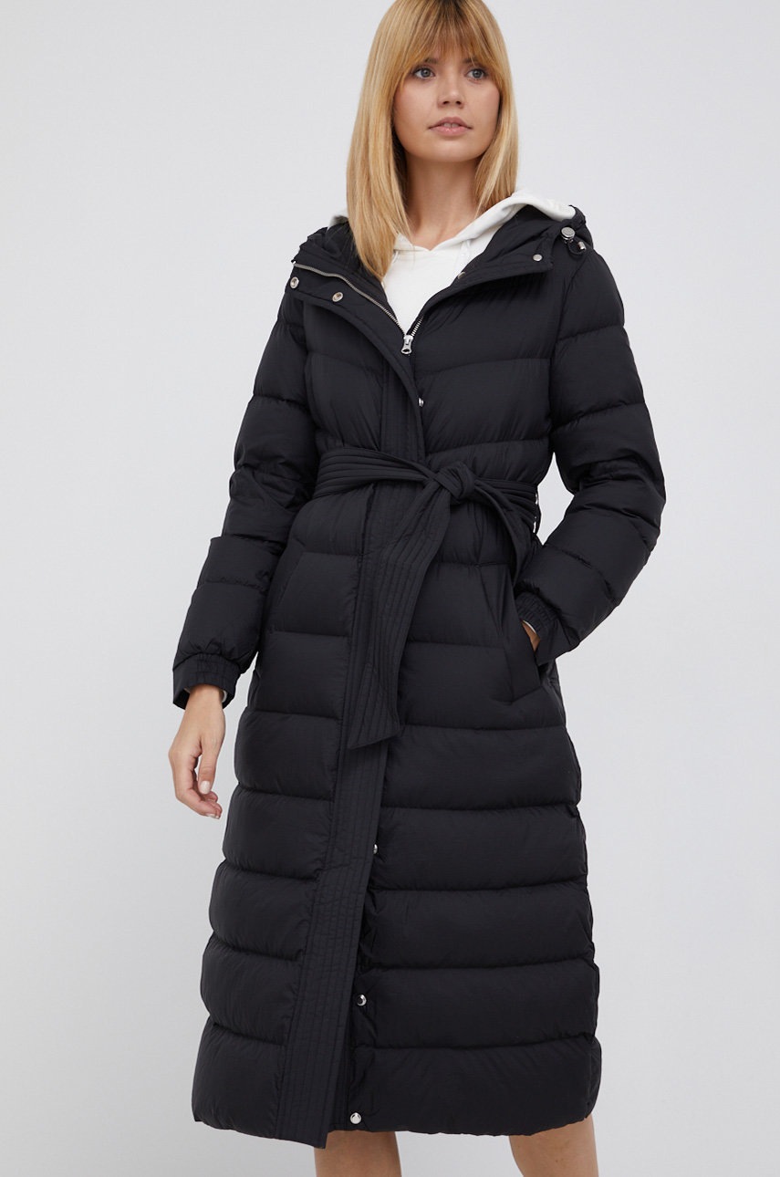 

Пухено яке United Colors of Benetton дамско в черно със зимна изолация, Черен