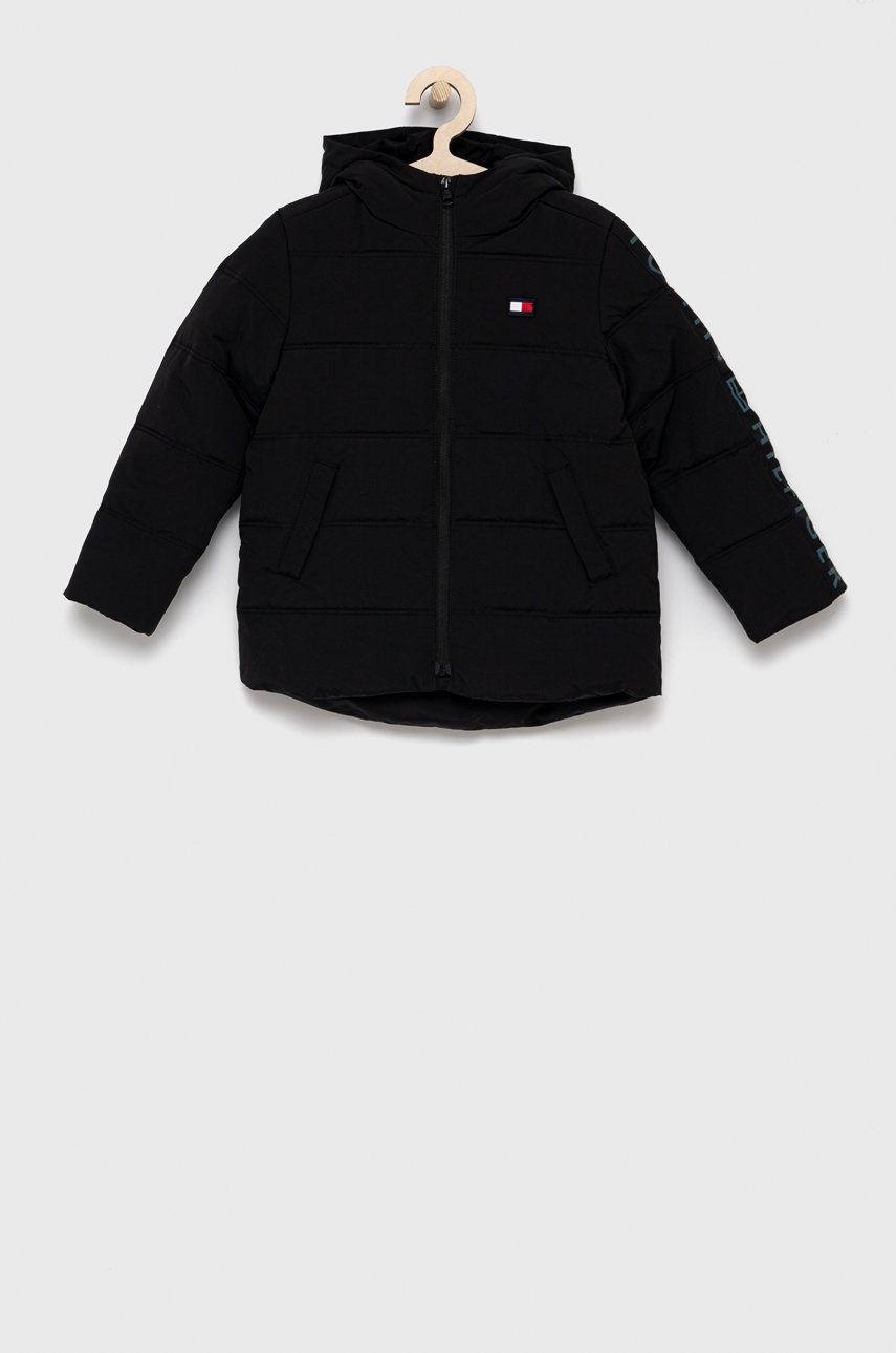 

Детско яке Tommy Hilfiger в черно, Черен