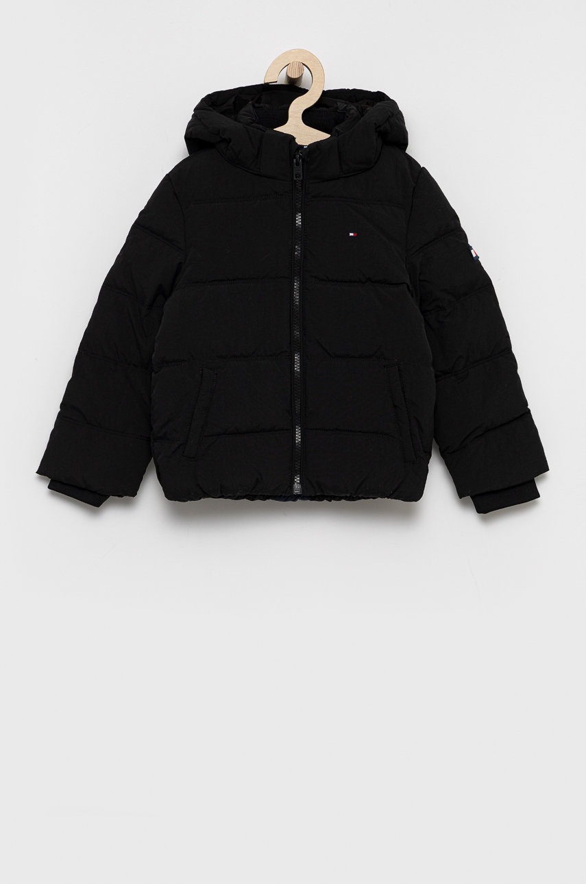 

Детско яке Tommy Hilfiger в черно, Черен