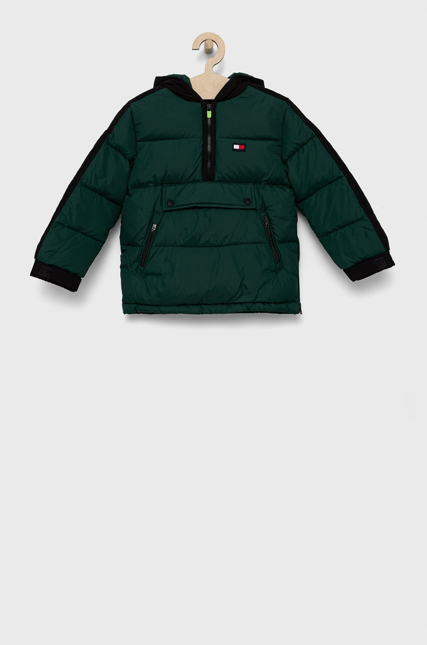 

Детско яке Tommy Hilfiger в зелено, Зелен
