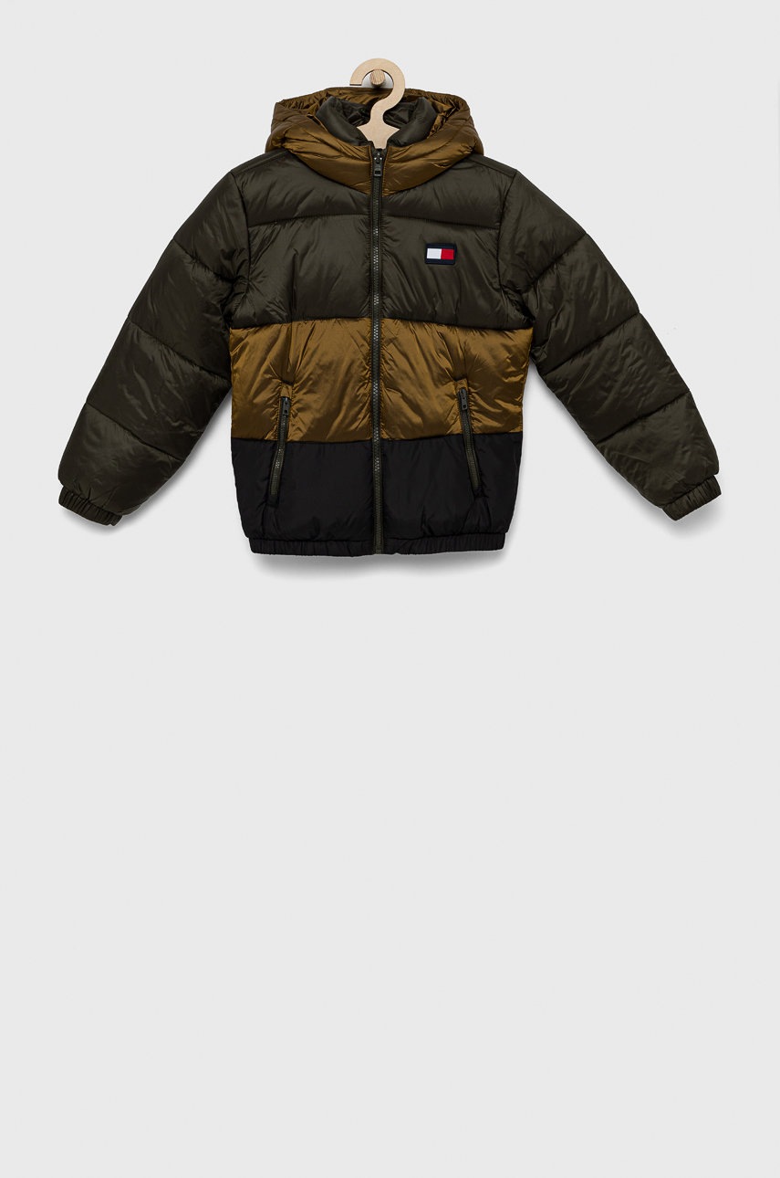 

Детско яке Tommy Hilfiger в зелено, Зелен