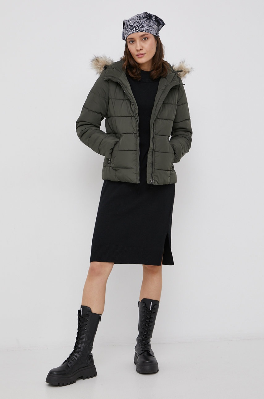 

Куртка Vero Moda жіноча колір зелений зимова