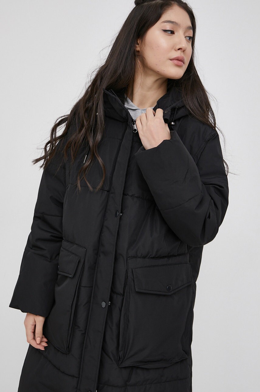 

Куртка Vero Moda женская цвет чёрный зимняя