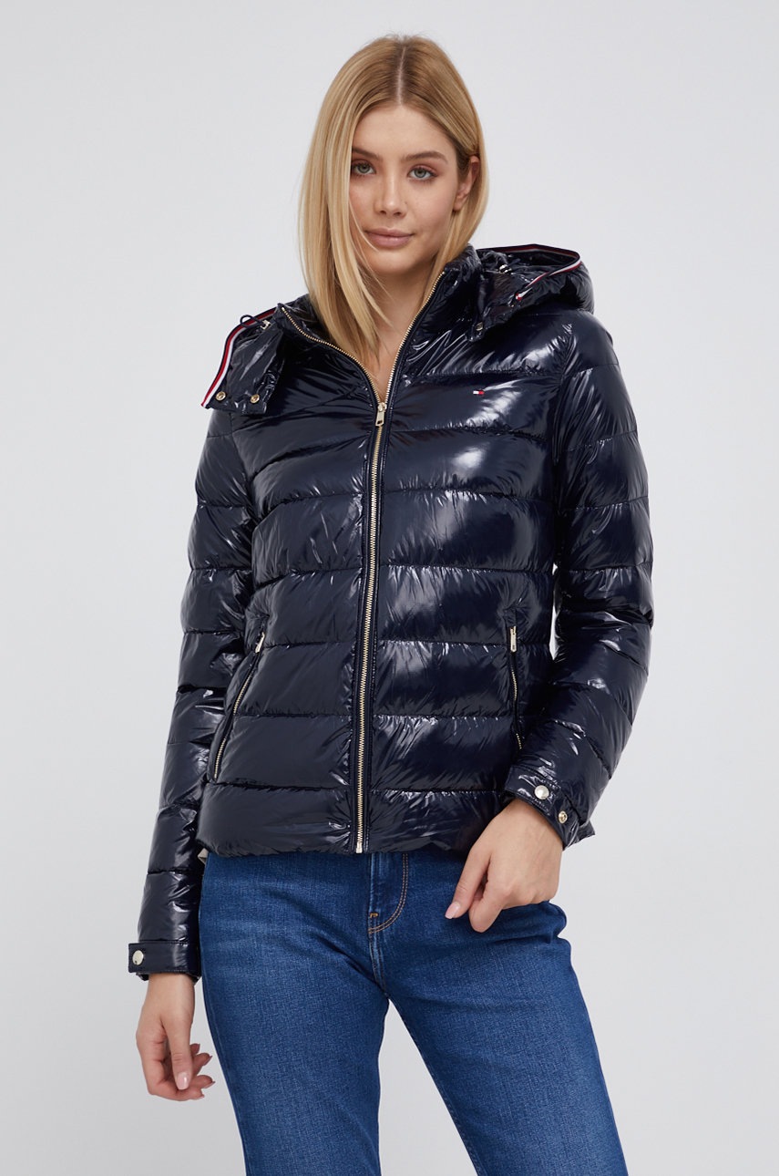

Яке Tommy Hilfiger дамско в тъмносиньо с преходна изолация, Тъмносин