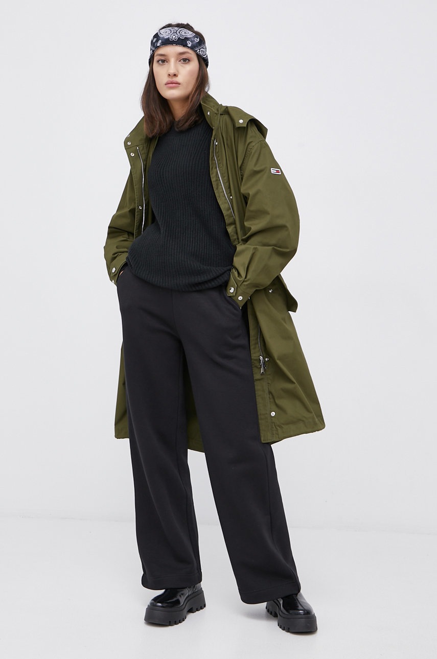 

Парка Tommy Jeans женская переходная