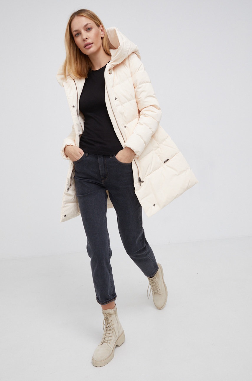 

Пухова куртка Woolrich жіноча колір кремовий зимова