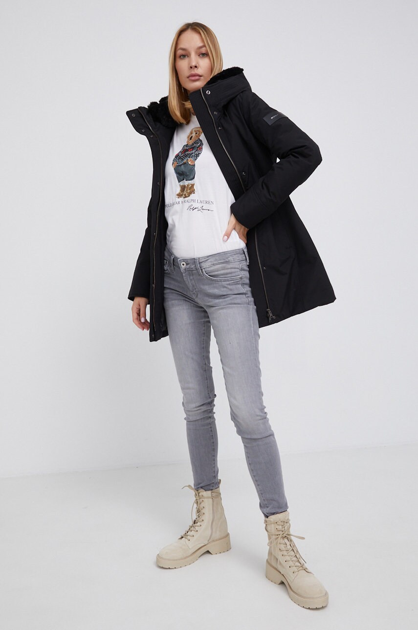 

Куртка Woolrich женская цвет чёрный зимняя