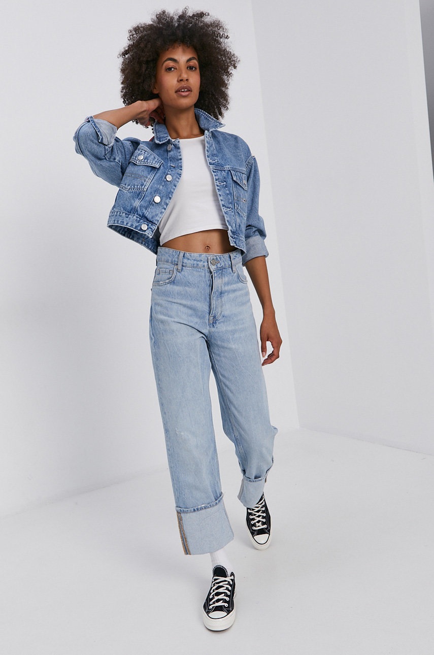 

Джинсовая куртка Tommy Jeans женская переходная oversize