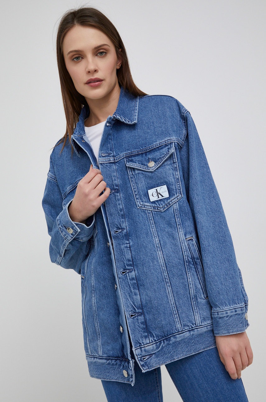 

Дънково яке Calvin Klein Jeans дамско с преходна изолация с уголемена кройка, Син