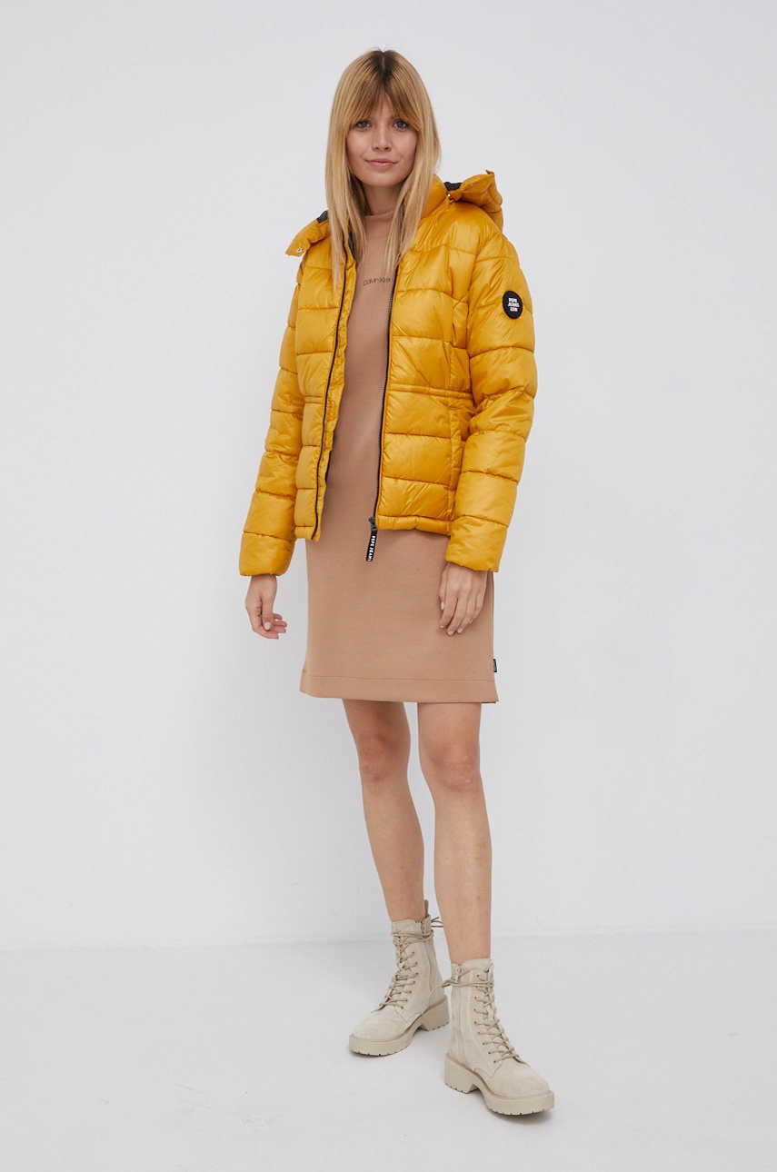 

Куртка Pepe Jeans CAMILLE женская цвет жёлтый зимняя