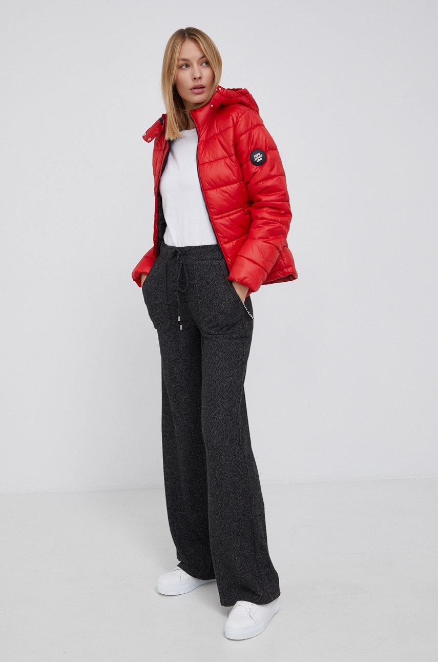 

Куртка Pepe Jeans жіноча колір червоний зимова