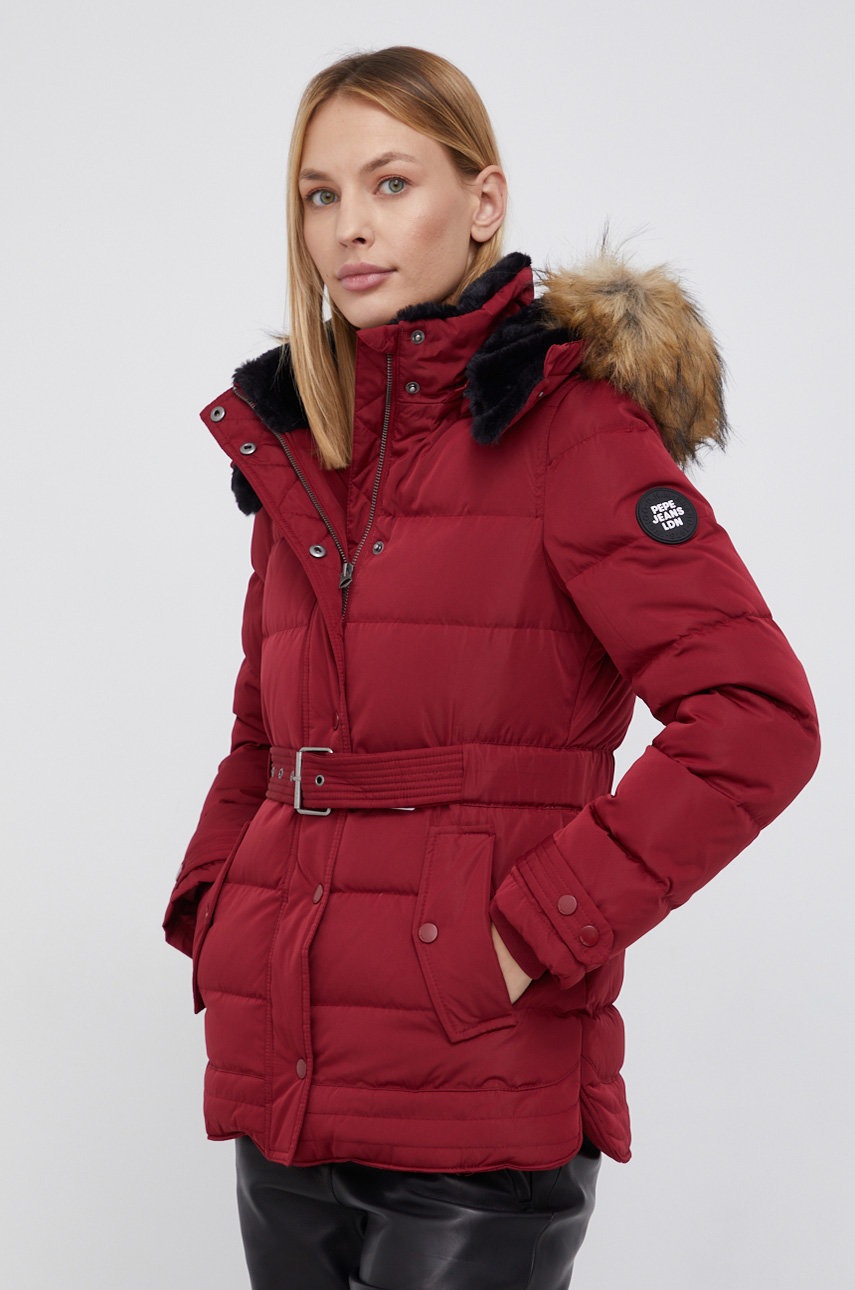 

Пухено яке Pepe Jeans дамско в червено със зимна изолация, Червен