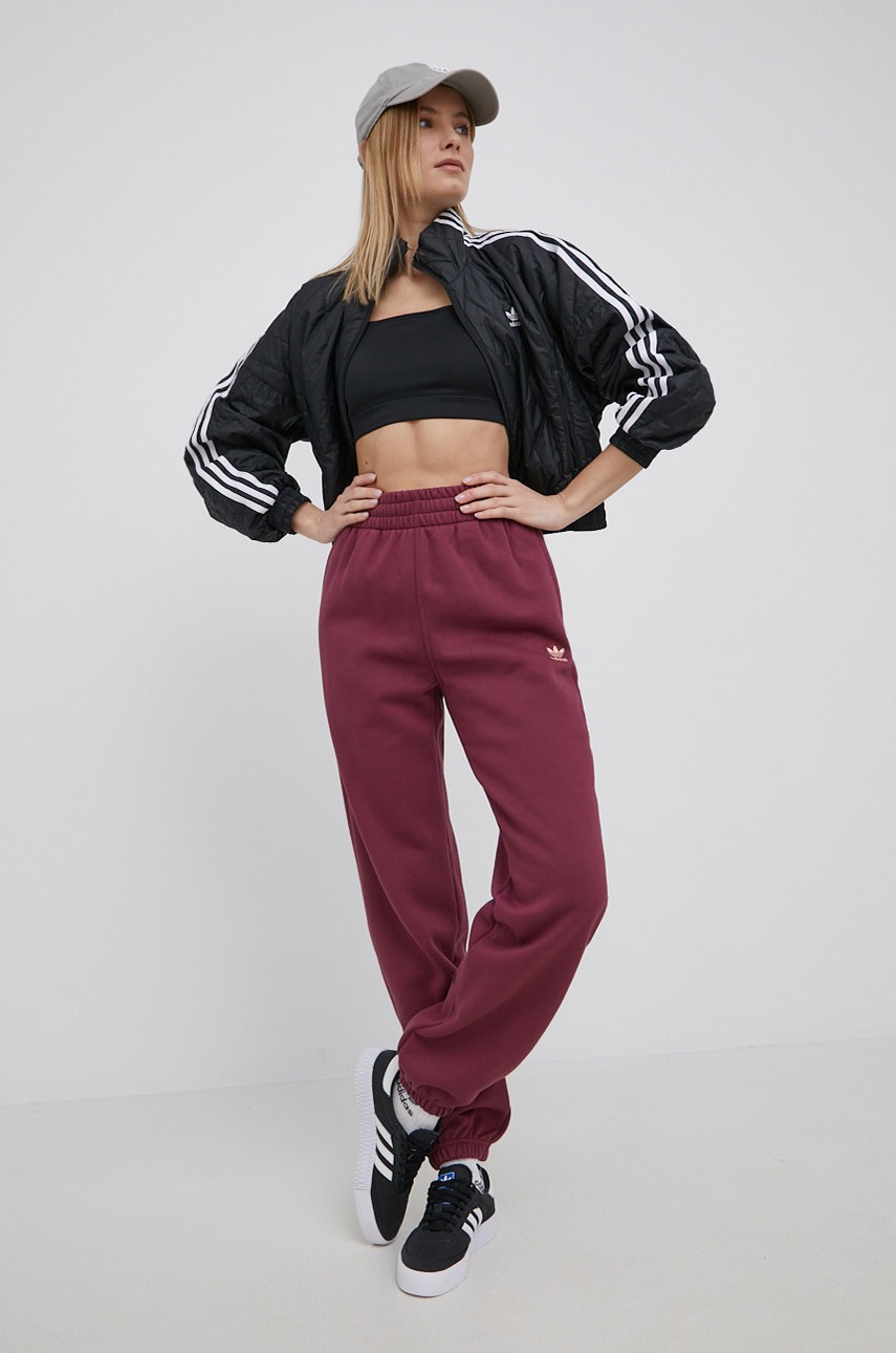 

Куртка adidas Originals H43916 женская цвет чёрный переходная