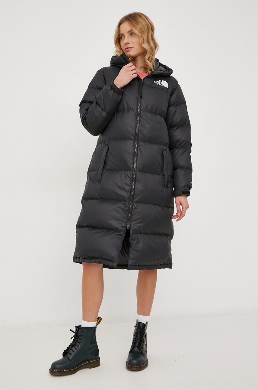 

Пухено яке The North Face дамско в черно със зимна изолация, Черен