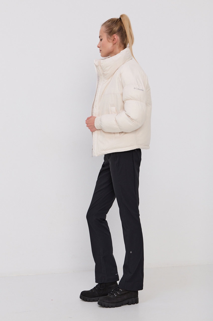 

Куртка Columbia жіноча колір кремовий зимова oversize
