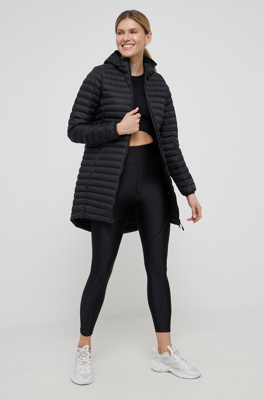 

Куртка Helly Hansen женская цвет чёрный переходная