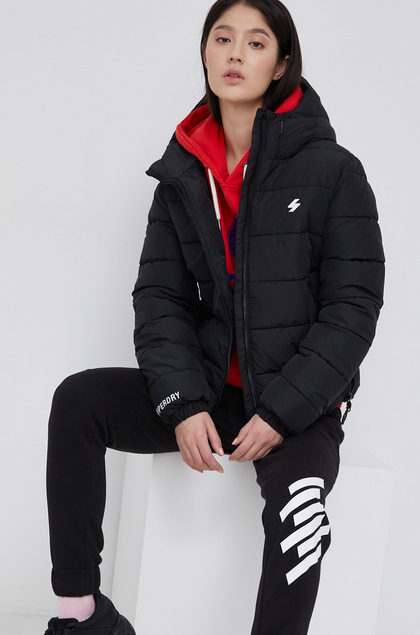 

Куртка Superdry женская цвет чёрный зимняя