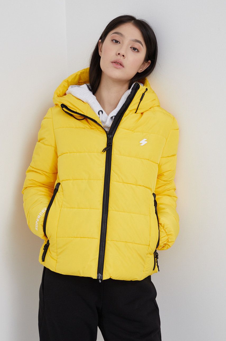 Superdry Geacă femei, culoarea galben, de iarnă answear.ro imagine 2022 13clothing.ro