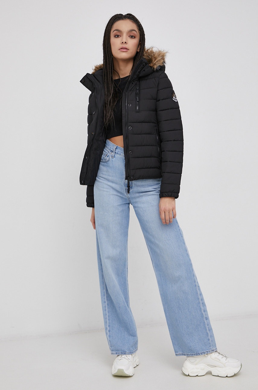 

Куртка Superdry колір чорний зимова