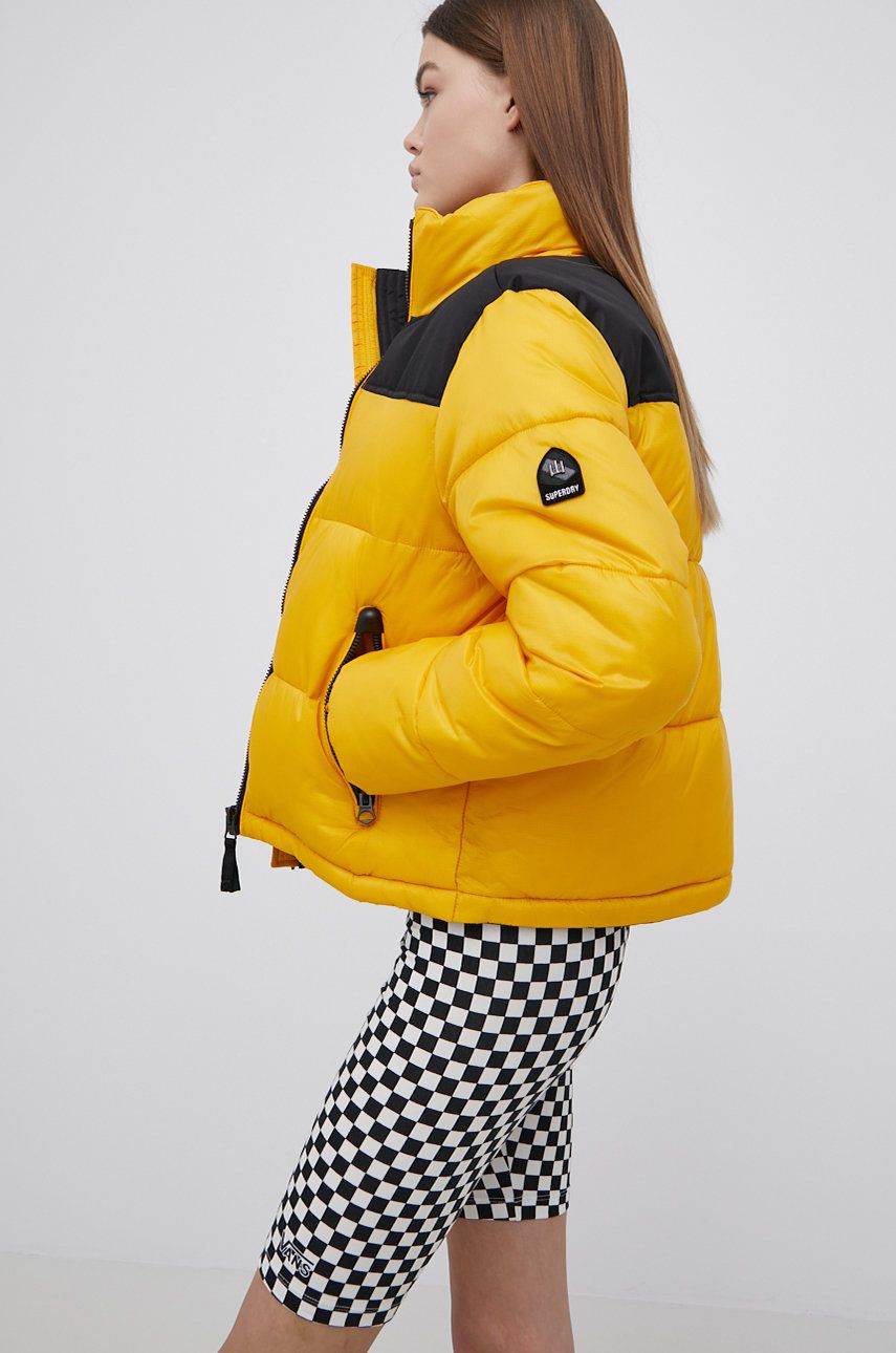Superdry geaca femei, culoarea galben, de iarna answear.ro imagine noua gjx.ro