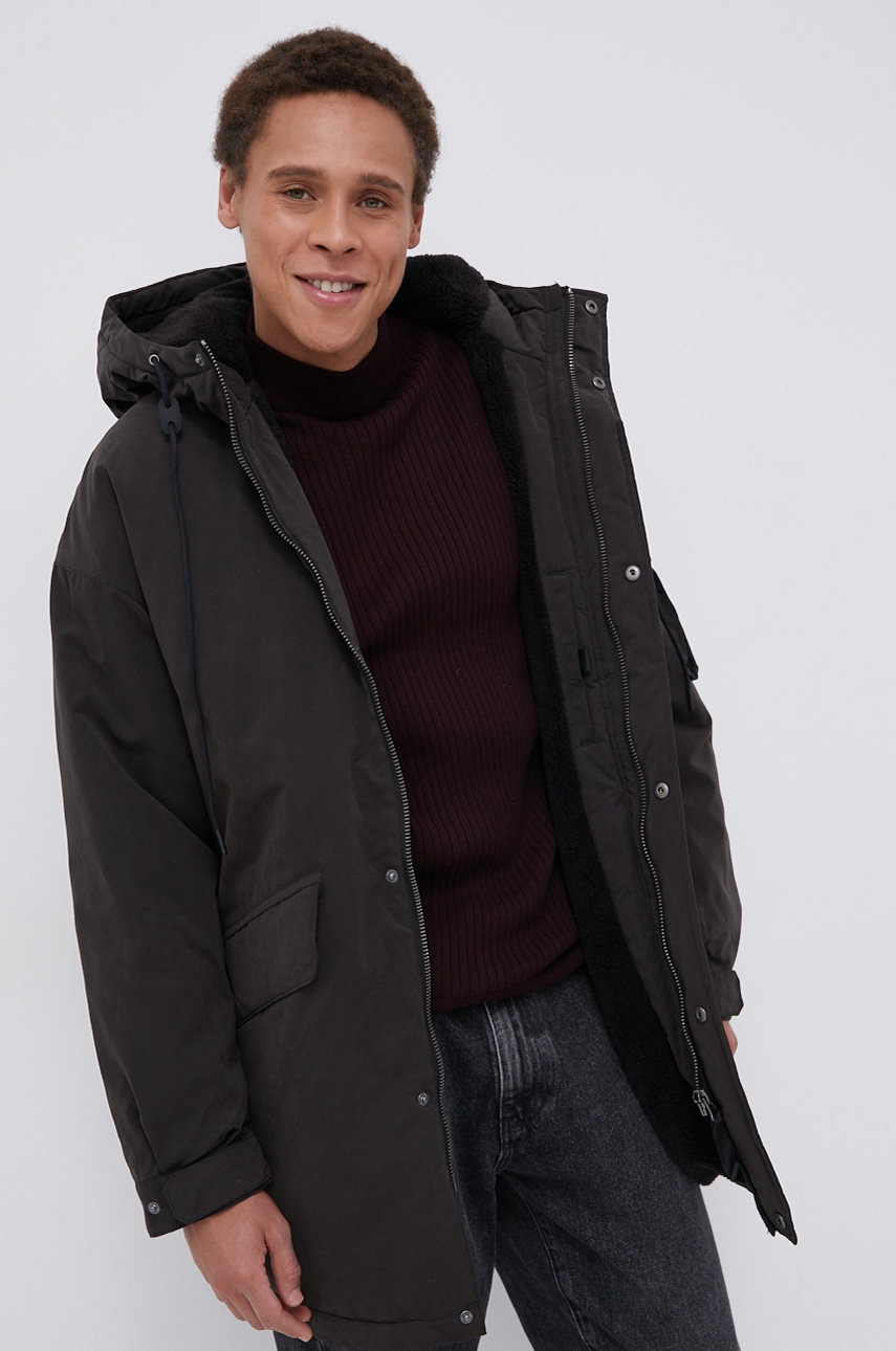 

Куртка Jack & Jones чоловіча колір чорний зимова