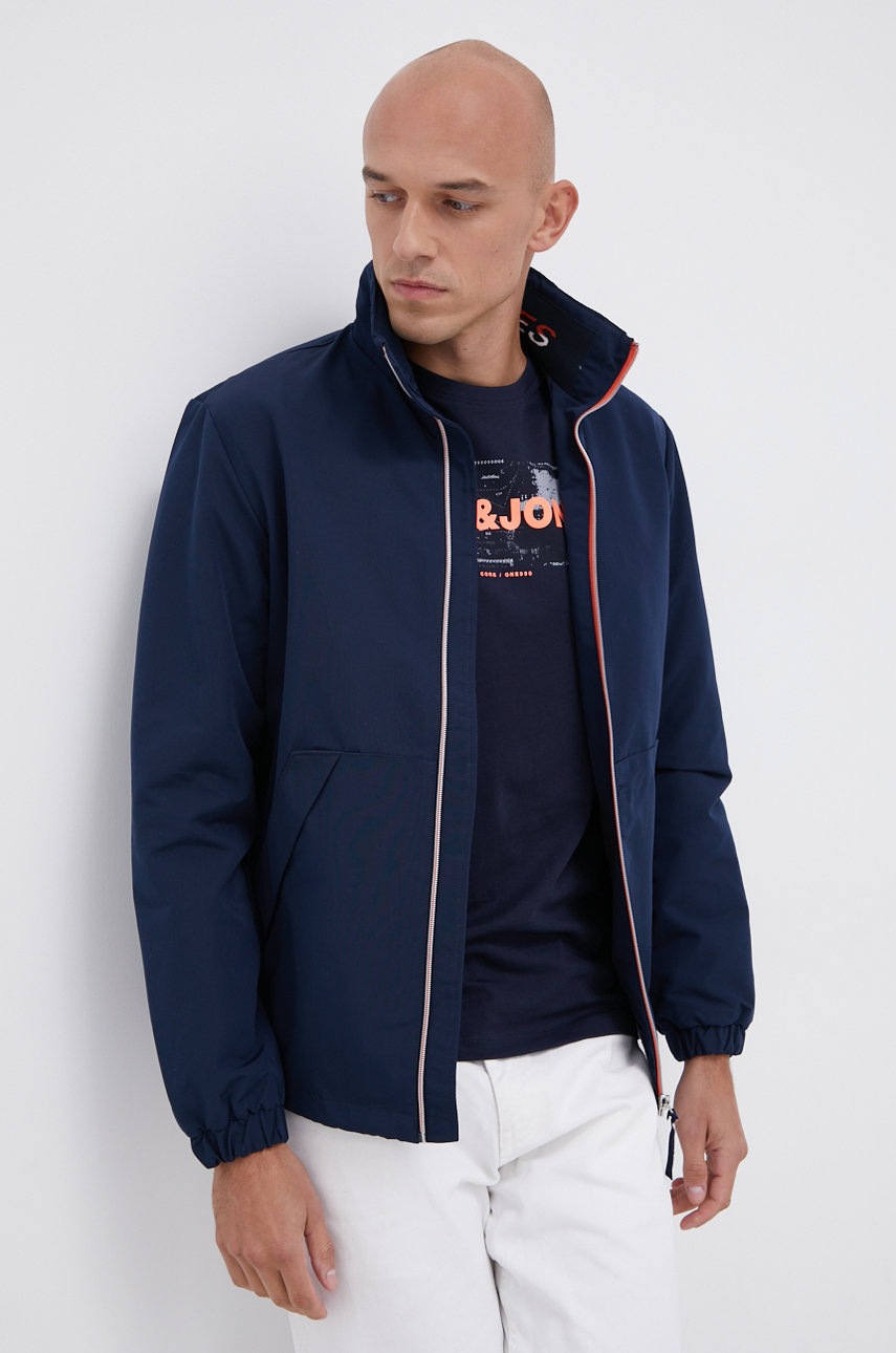 

Яке Jack & Jones мъжко в тъмносиньо с преходна изолация, Тъмносин