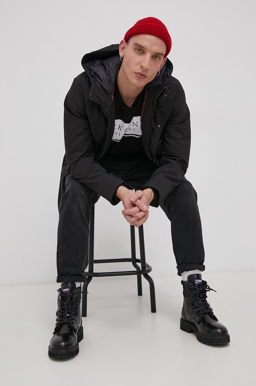 

Куртка Premium by Jack&Jones цвет чёрный зимняя