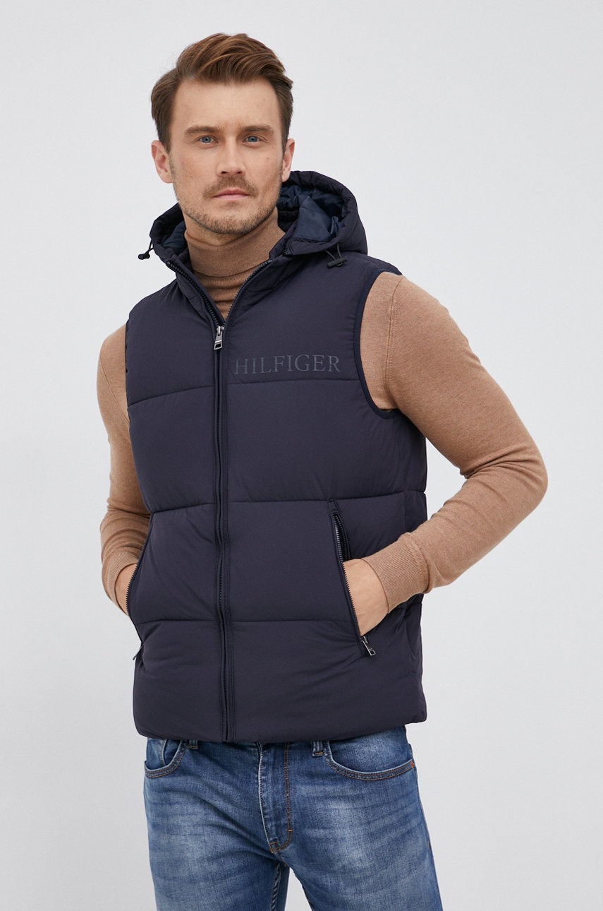

Елек Tommy Hilfiger мъжки в тъмносиньо със зимна изолация, Тъмносин