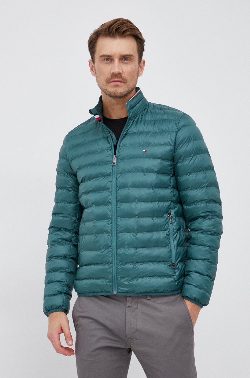 

Яке Tommy Hilfiger мъжко в зелено със зимна изолация, Зелен