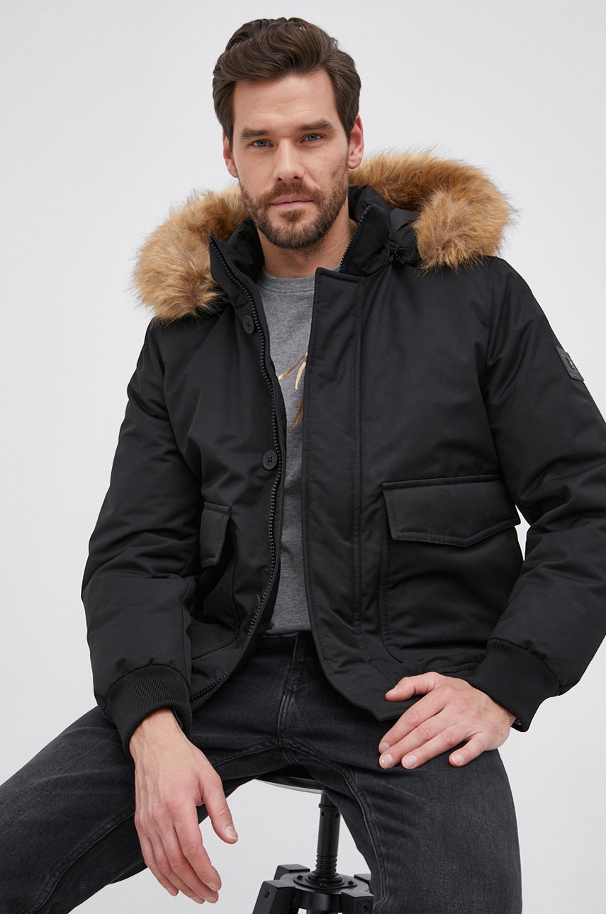 

Пухено яке Tommy Hilfiger мъжко в черно със зимна изолация, Черен