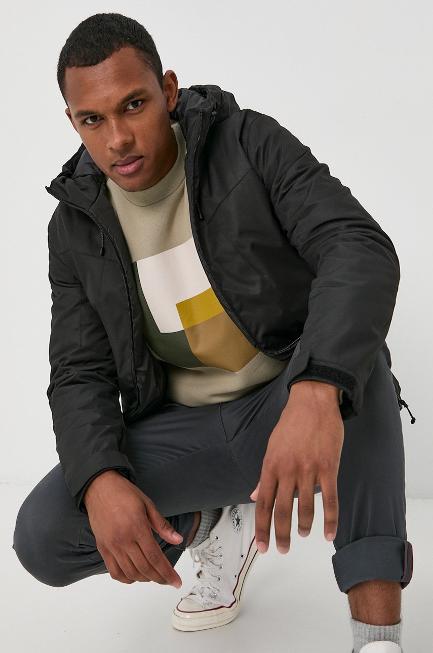

Яке Produkt by Jack & Jones мъжко в черно с преходна изолация, Черен