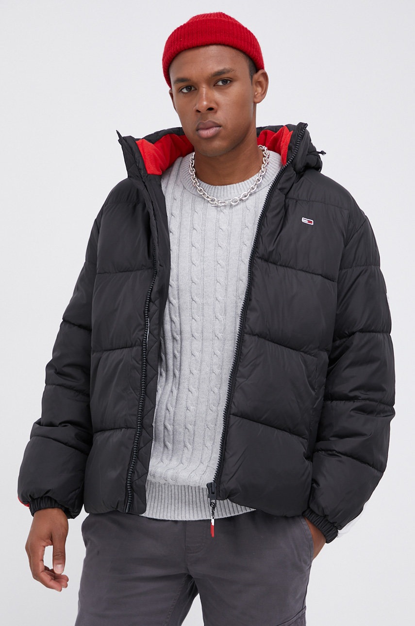 

Куртка Tommy Jeans мужская цвет чёрный зимняя