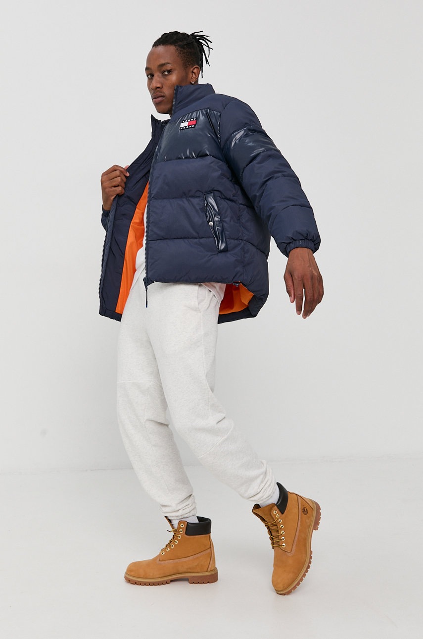 

Куртка Tommy Jeans чоловіча колір синій зимова