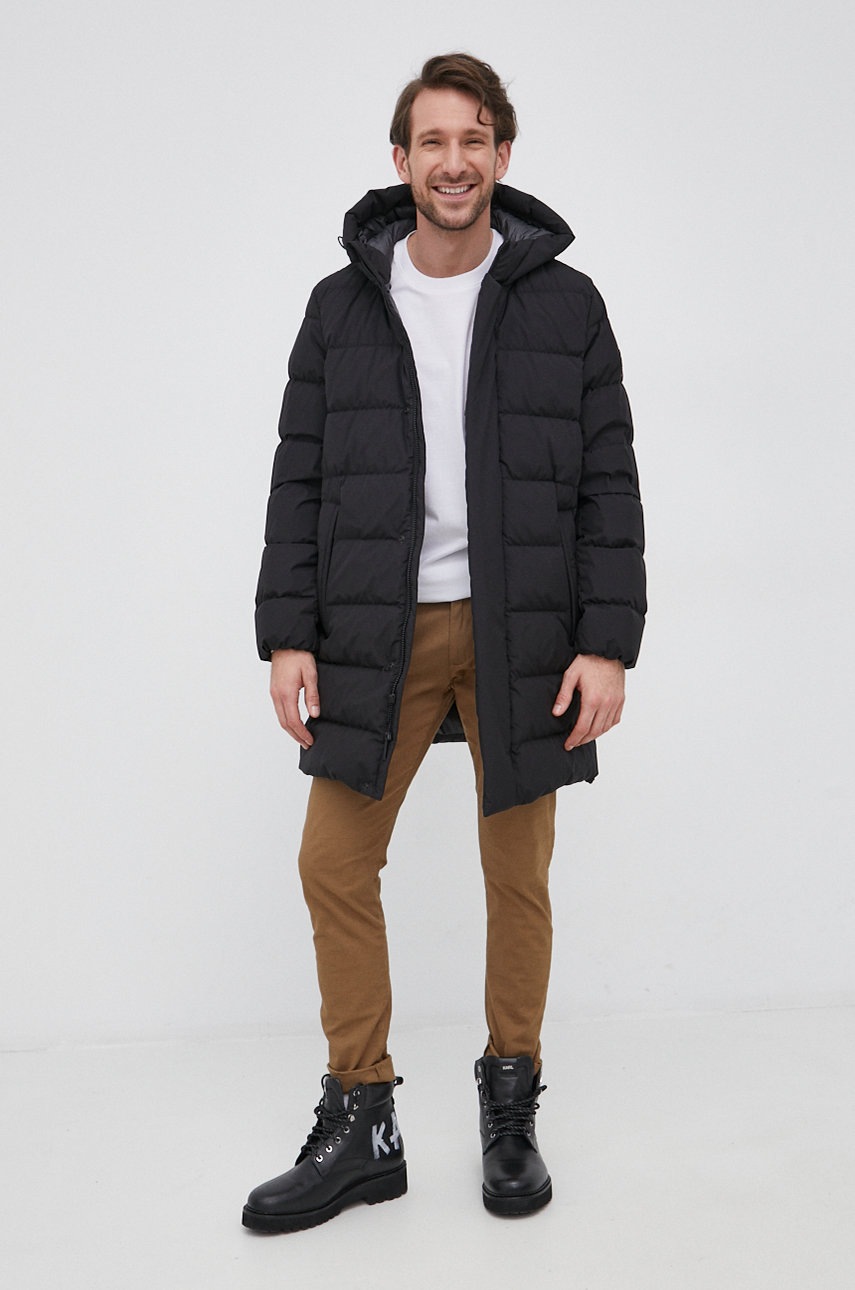 

Пуховая куртка Woolrich мужская цвет чёрный зимняя